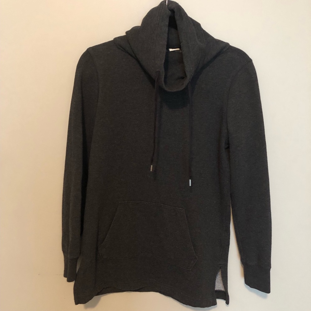 Gap sweatshirt